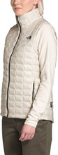 
                        
                          將圖片載入圖庫檢視器 The North Face womens The North Face Thermoball Eco Vest Womens
                        
                      