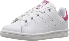
                        
                          Muat gambar ke penampil Galeri, adidas Originals Unisex-Child Stan Smith Sneaker
                        
                      