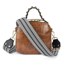 
                        
                          गैलरी व्यूवर में इमेज लोड करें, Bag/Purse Strap Replacement Crossbody Shoulder For Women Adjustable Jacquard Woven Cotton Guitar Strap Banjo Strap Style
                        
                      