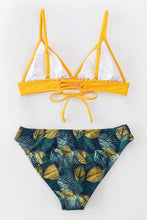 
                        
                          將圖片載入圖庫檢視器 CUPSHE Women's Bikini Triangle Sexy Lace Up Two Piece Bathing Suit
                        
                      