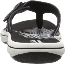 
                        
                          गैलरी व्यूवर में इमेज लोड करें, Clarks Women's Breeze Sea
                        
                      