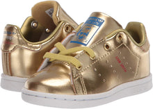 
                        
                          Muat gambar ke penampil Galeri, adidas Originals Unisex-Child Stan Smith Sneaker
                        
                      
