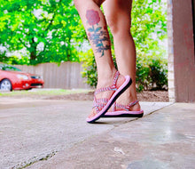 
                        
                          Muat gambar ke penampil Galeri, MEGNYA Women's Comfortable Walking Sandals with Arch Support Waterproof for Walking/Hiking/Travel/Wedding/Water Spot/Beach
                        
                      