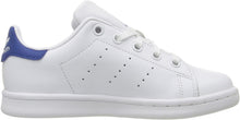 
                        
                          Muat gambar ke penampil Galeri, adidas Originals Unisex-Child Stan Smith Sneaker
                        
                      