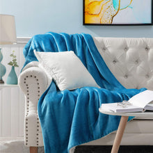 
                        
                          Load image into Gallery viewer, Bedsure Sherpa Fleece Blanket Throw Size Navy Lightweight Super Soft Cozy Luxury Bed Blanket Microfiber
                        
                      