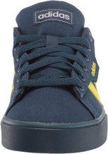 
                        
                          画像をギャラリービューアに読み込む, adidas Kids' Daily 3.0 Skate Shoe
                        
                      