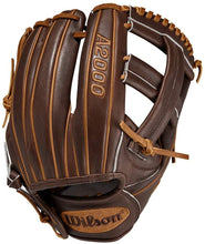
                        
                          將圖片載入圖庫檢視器 Wilson A2000 Baseball Glove Series - JOY2ESpree
                        
                      