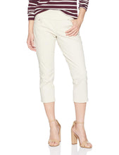 
                        
                          Load image into Gallery viewer, Jag Jeans Women's Petite Peri Straight Pull on Crop
                        
                      