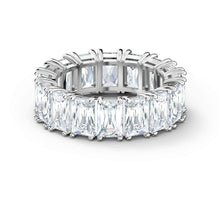 
                        
                          Cargar imagen en el visor de la galería, SWAROVSKI Vittore Wide Ring - JOY2ESpree
                        
                      