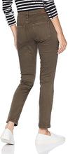 
                        
                          將圖片載入圖庫檢視器 Jag Jeans Women's Carter Girlfriend Jean
                        
                      