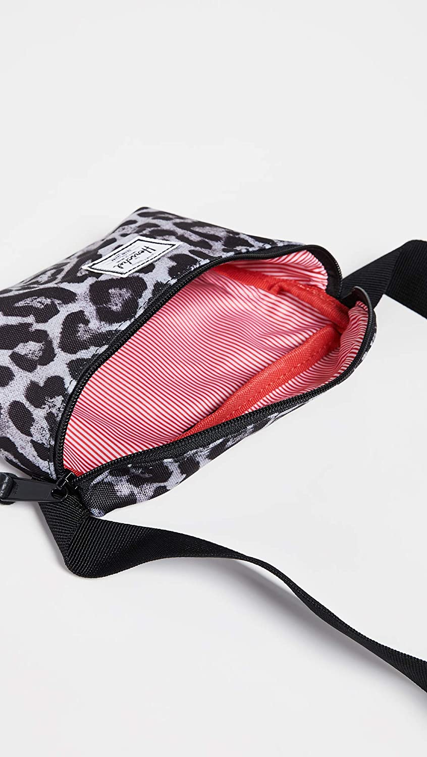 Herschel Fourteen Waist Pack, Black, 1.0L