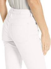 
                        
                          गैलरी व्यूवर में इमेज लोड करें, Jag Jeans Women's Carter Girlfriend Jean
                        
                      