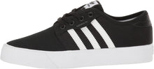 
                        
                          画像をギャラリービューアに読み込む, adidas Originals Unisex-Child Seeley Running Shoe
                        
                      