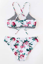 
                        
                          画像をギャラリービューアに読み込む, CUPSHE Women's Reversible Lace Up Bikini Sets Floral and Striped
                        
                      