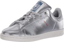 
                        
                          गैलरी व्यूवर में इमेज लोड करें, adidas Originals Juniors Stan Smith Lentic Sneaker
                        
                      