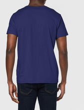 
                        
                          गैलरी व्यूवर में इमेज लोड करें, GANT Men's Cotton Short-Sleeve T-Shirt - JOY2ESpree
                        
                      