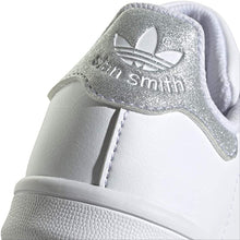 
                        
                          Cargar imagen en el visor de la galería, adidas Originals Unisex-Child Stan Smith Sneaker
                        
                      