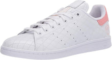 
                        
                          Cargar imagen en el visor de la galería, adidas Originals Women's Stan Smith Sneaker
                        
                      