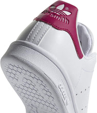 
                        
                          Cargar imagen en el visor de la galería, adidas Originals Kid's Unisex's Stan Smith Cloudfoam Sneaker
                        
                      