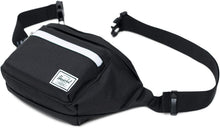 
                        
                          Load image into Gallery viewer, Herschel Seventeen Waist Pack
                        
                      