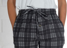 
                        
                          गैलरी व्यूवर में इमेज लोड करें, Real Essentials 3 Pack Boys Pajama Pants Super Soft Fleece PJ Lounge Bottoms for Kids - JOY2ESpree
                        
                      