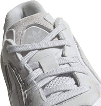 
                        
                          Muat gambar ke penampil Galeri, adidas Men's Strutter Cross Trainer - JOY2ESpree
                        
                      