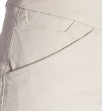 
                        
                          將圖片載入圖庫檢視器 Jag Jeans Women's Ainsley Pull on Classic Fit Bermuda Short
                        
                      