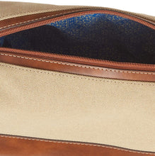 
                        
                          Cargar imagen en el visor de la galería, Tommy Bahama Men’s Toiletry Bag
                        
                      