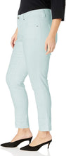 
                        
                          Load image into Gallery viewer, Jag Jeans Women's Plus Size Carter Girlfriend Jean
                        
                      