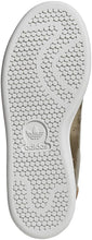 
                        
                          Cargar imagen en el visor de la galería, adidas Originals Unisex-Child Stan Smith Sneaker
                        
                      