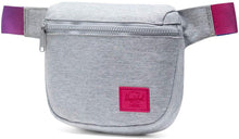
                        
                          Load image into Gallery viewer, Herschel Supply Co. Fifteen Hip Pack
                        
                      
