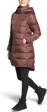 
                        
                          Muat gambar ke penampil Galeri, The North Face Women's Metropolis Insulated Parka III - Long Winter Coat
                        
                      
