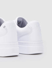 
                        
                          將圖片載入圖庫檢視器 CARE OF by PUMA Women's Leather Platform Court Low-Top Sneakers
                        
                      