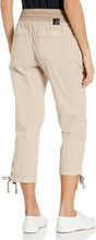 
                        
                          Load image into Gallery viewer, Jag Jeans Women's Kensie Crop
                        
                      