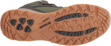 
                        
                          Load image into Gallery viewer, Columbia Women's Newton Ridge Plus Hiking Boot
                        
                      