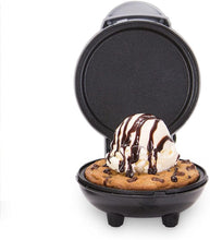 
                        
                          將圖片載入圖庫檢視器 Dash DMS001AQ Mini Maker Electric Round Griddle for Individual Pancakes, Cookies - JOY2ESpree
                        
                      