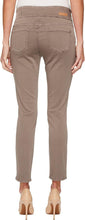 
                        
                          画像をギャラリービューアに読み込む, Jag Jeans Women's Nora Pull on Skinny Fit Ankle Jean
                        
                      