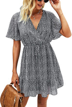 
                        
                          Cargar imagen en el visor de la galería, KIRUNDO 2021 Women’s Summer Short Sleeve Ruffle Floral Dress
                        
                      