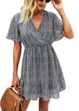 
                        
                          Cargar imagen en el visor de la galería, KIRUNDO 2021 Women’s Summer Short Sleeve Ruffle Floral Dress
                        
                      
