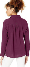 
                        
                          Cargar imagen en el visor de la galería, Jag Jeans Women's Adley Long Sleeve Button Up Shirt
                        
                      