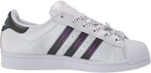 
                        
                          Cargar imagen en el visor de la galería, adidas Originals womens Superstar Shoes
                        
                      