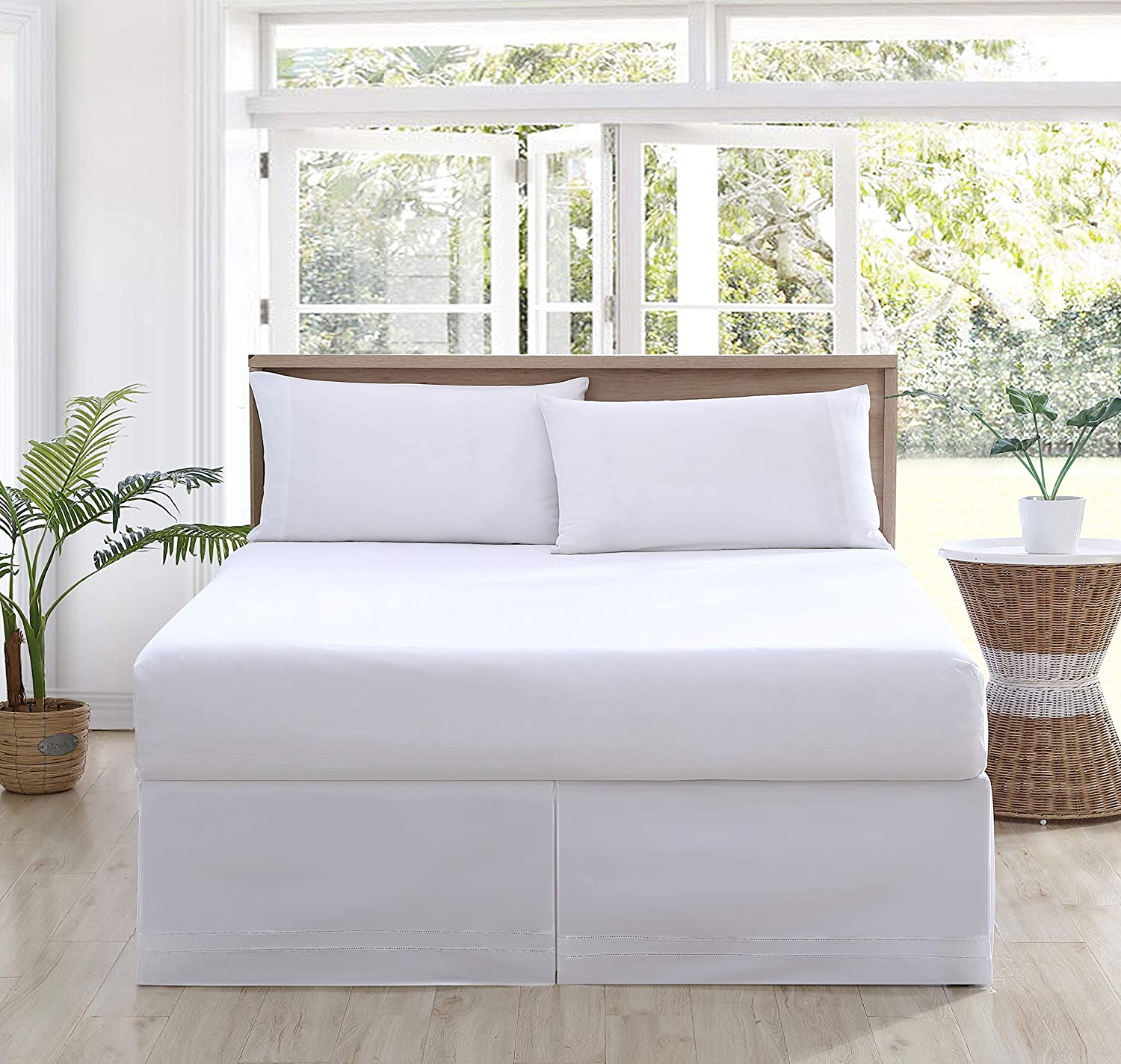 Tommy Bahama | Solid Pleated Collection | Bedskirt-100% Cotton, Stylish Design, King, White