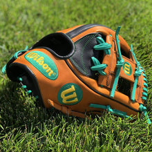 
                        
                          画像をギャラリービューアに読み込む, Wilson A2K Baseball Glove Series - JOY2ESpree
                        
                      