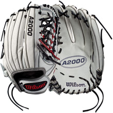 
                        
                          將圖片載入圖庫檢視器 Wilson A2000 Fastpitch Glove Series - JOY2ESpree
                        
                      