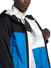 
                        
                          Load image into Gallery viewer, The North Face Men’s Venture 2 Waterproof Hooded Rain Jacket
                        
                      