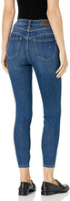 
                        
                          Load image into Gallery viewer, Jag Jeans Women's Petite High Rise Cecilia Skinny Jean
                        
                      