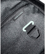 
                        
                          Load image into Gallery viewer, Under Armour Adult Undeniable Duffle 4.0 Gym Bag
                        
                      