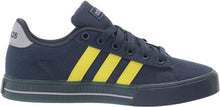 
                        
                          画像をギャラリービューアに読み込む, adidas Kids' Daily 3.0 Skate Shoe
                        
                      