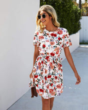 
                        
                          Cargar imagen en el visor de la galería, KIRUNDO 2021 Women’s Summer Short Sleeve Ruffle Floral Dress
                        
                      