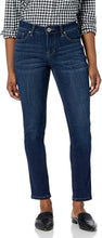 
                        
                          Load image into Gallery viewer, Jag Jeans Women's Petite Carter Girlfriend Jean
                        
                      